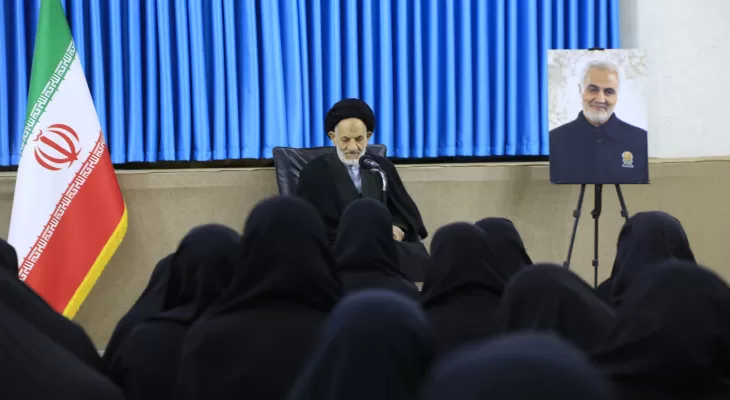 حجاب ارثیه حضرت زهرا(س) و افتخار بانوان است